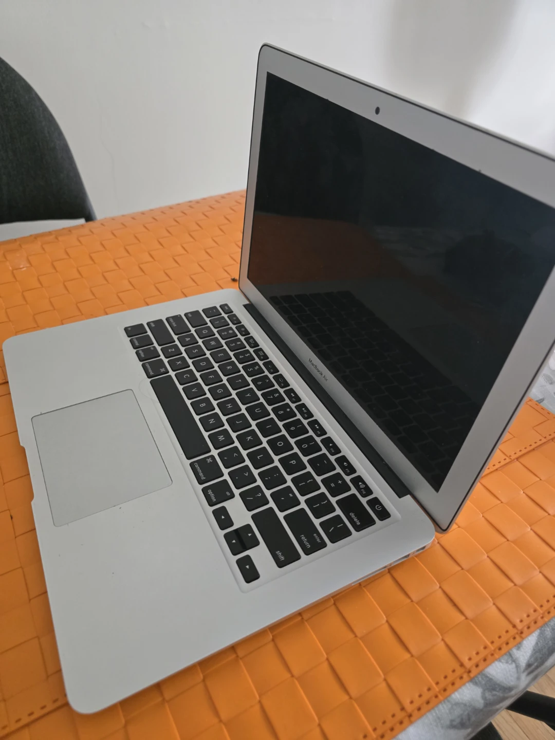 Apple MacBook Air Laptop - photo 2