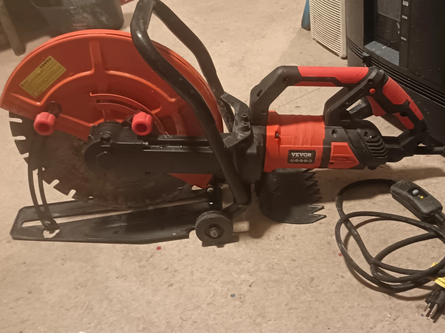 Vevor Concrete Saw