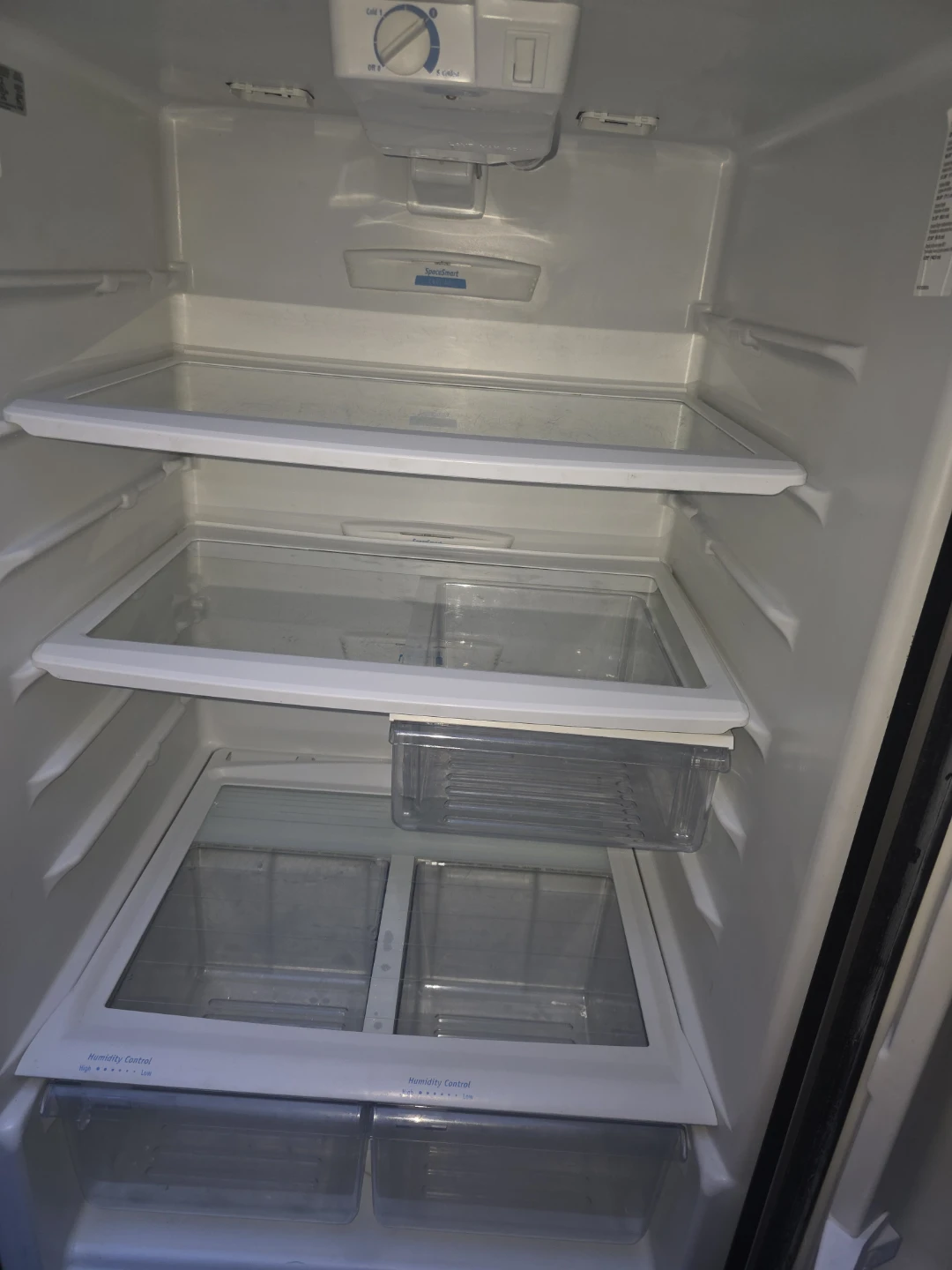 Whirlpool Refrigerator - Model W8RXNGMWD01 - photo 3