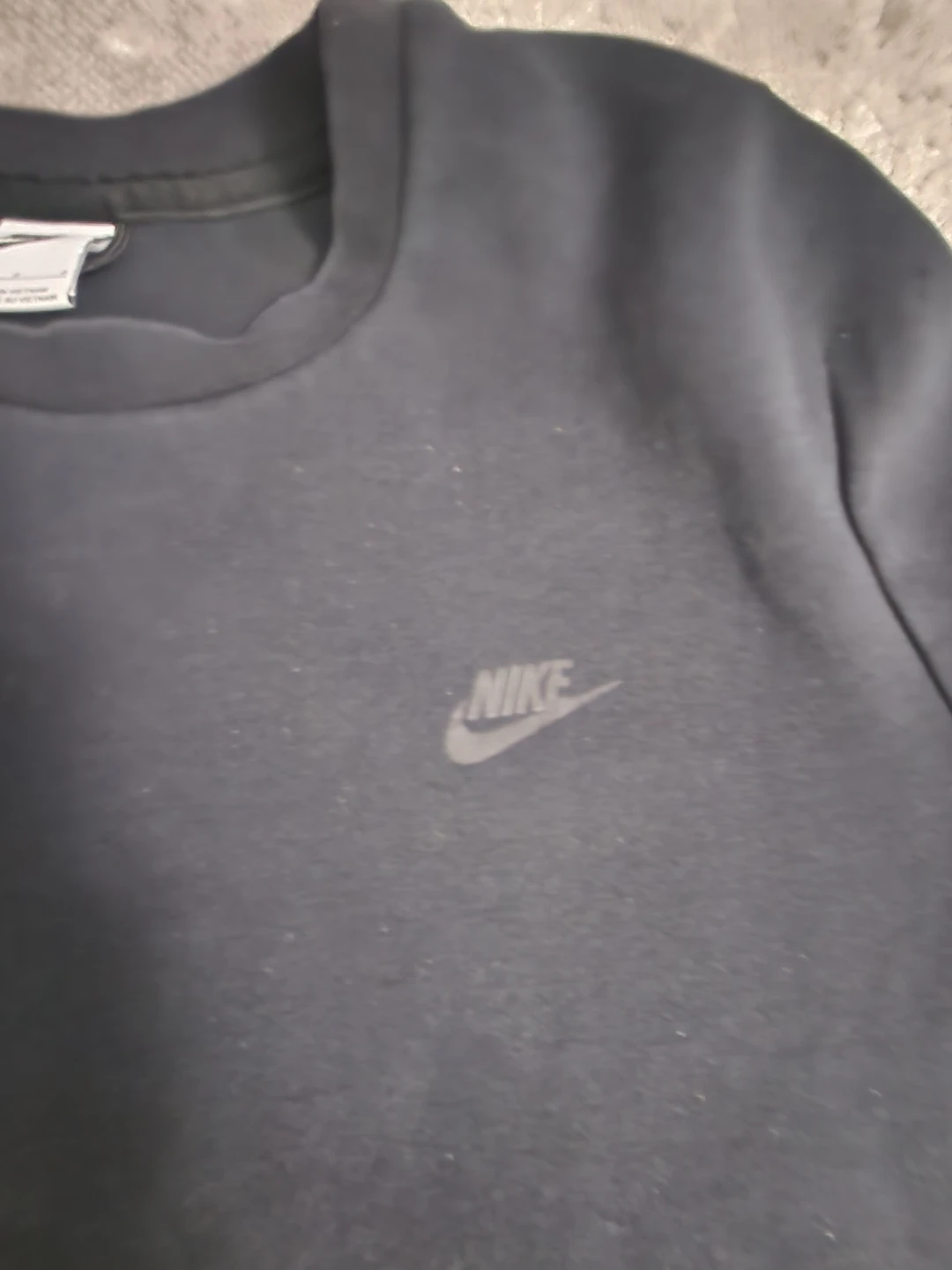 Nike Black Long Sleeve - Size Large - photo 2