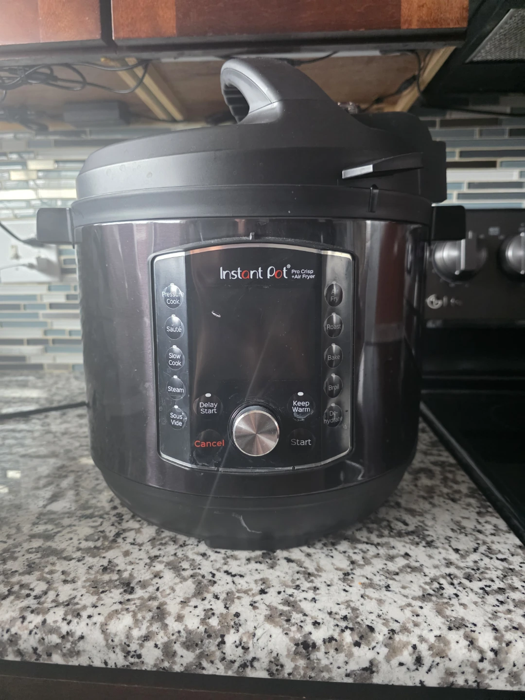 Instant Pot Pro Crisp + Air Fryer 8 Quart