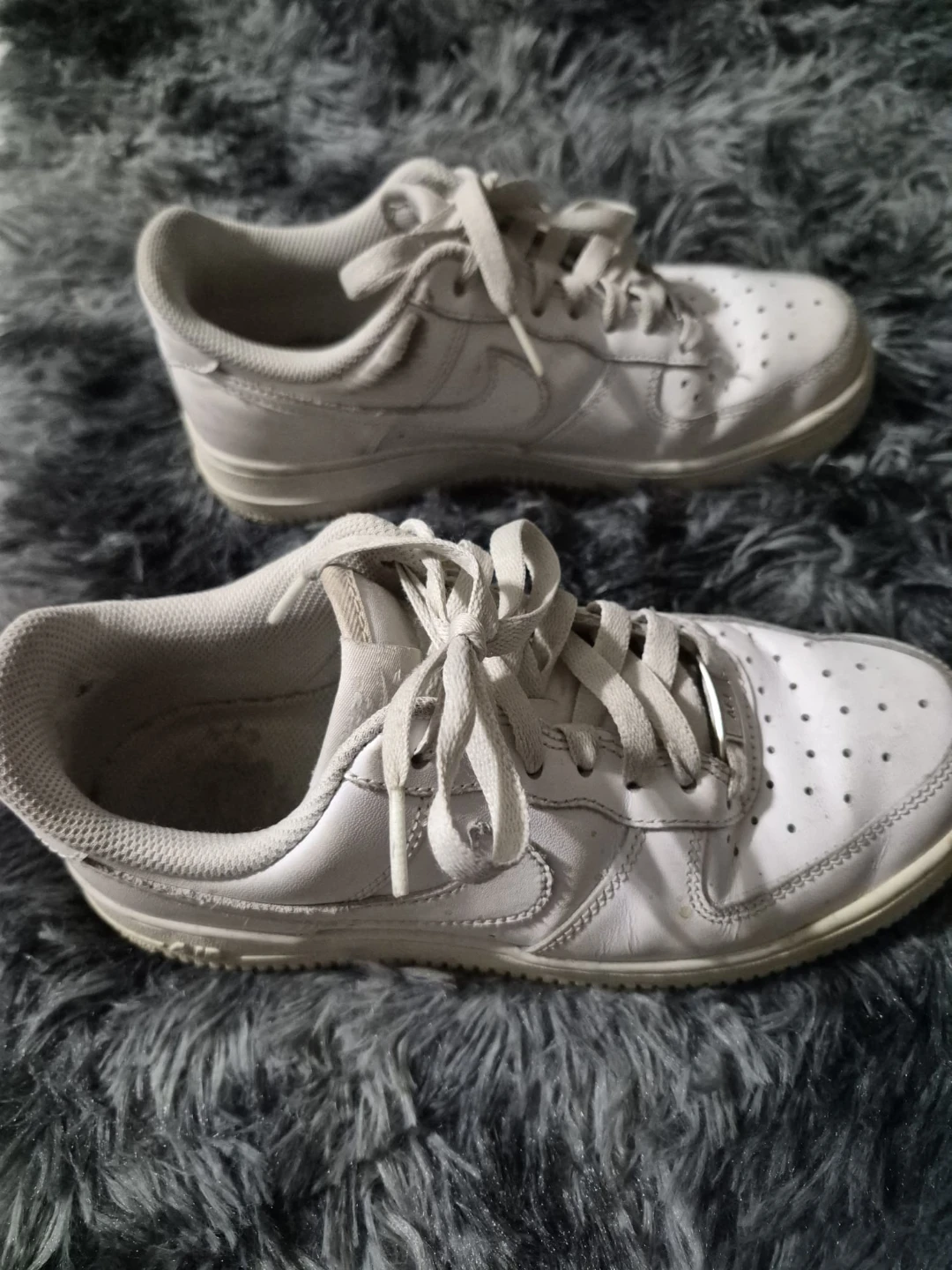 Nike Air Force 1 White Sneakers size 7 - photo 3