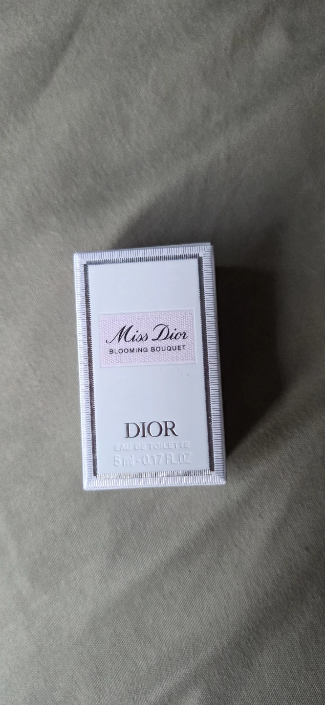 Mini Miss Dior Blooming Bouquet perfume - photo 2