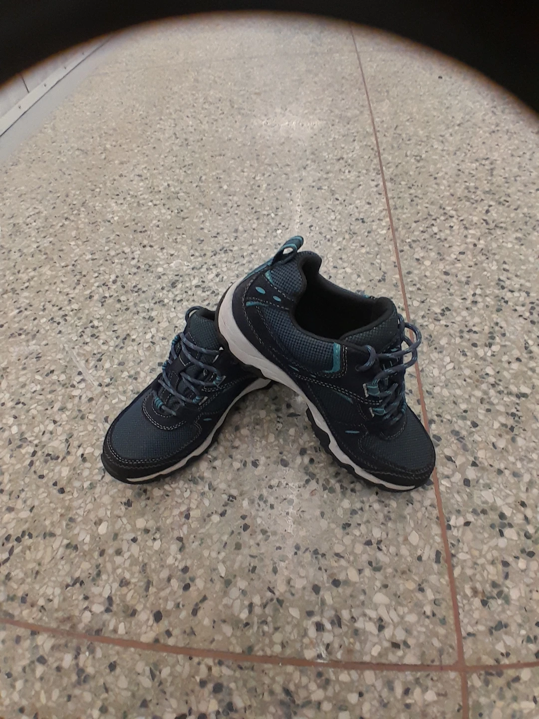 L.L.Bean Trail Model Shoes Women's Size 7 - photo 3