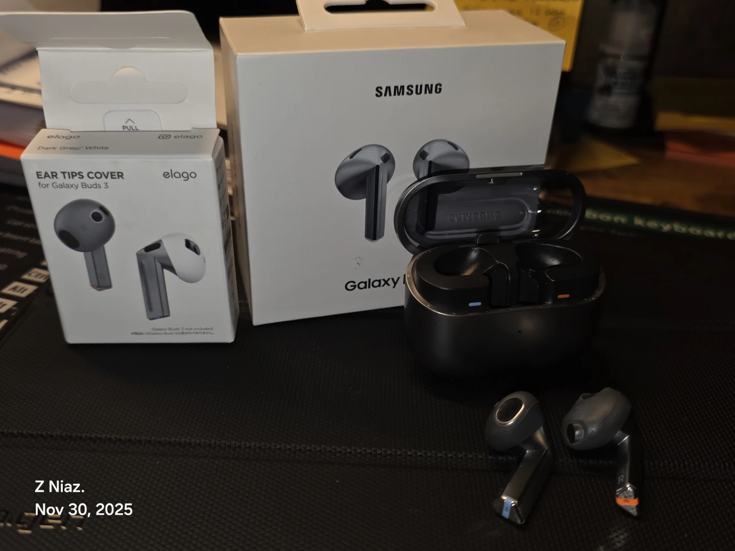 Samsung Galaxy Buds3 with Elago Ear Tips - photo 3