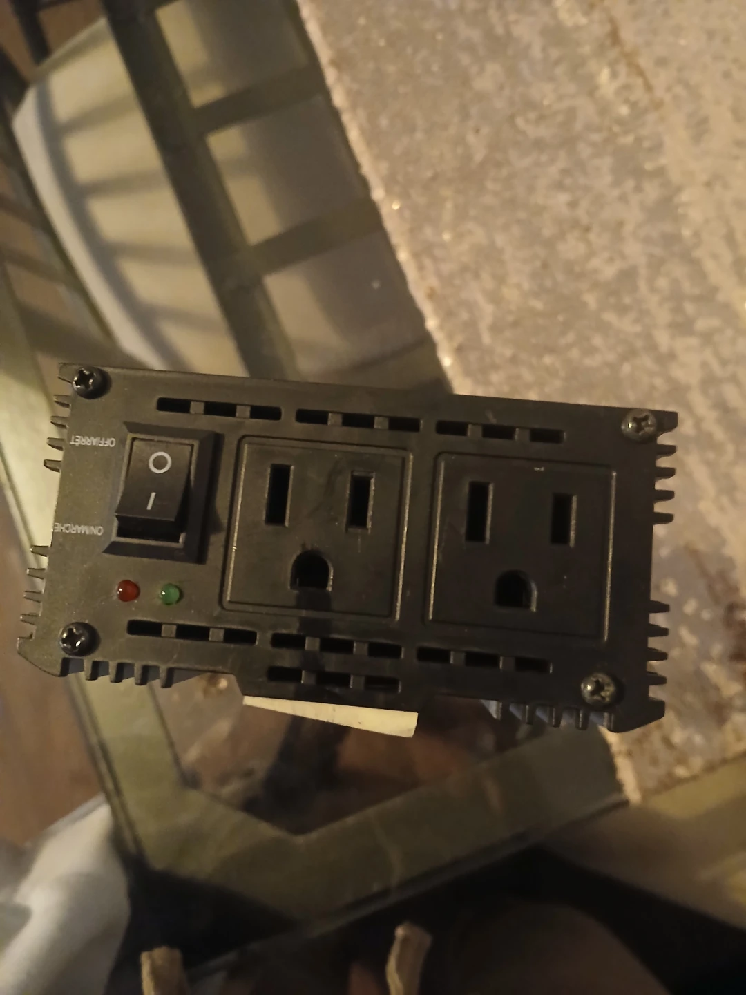 Eliminator 300W Power Inverter - photo 4