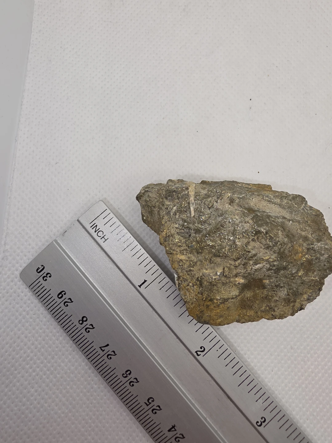 Chalcopyrite - photo 2