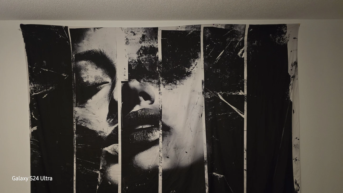 Wall Tapestry - Black and White