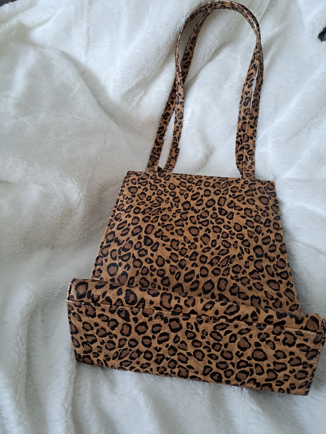 Leopard Print Shoulder Bag