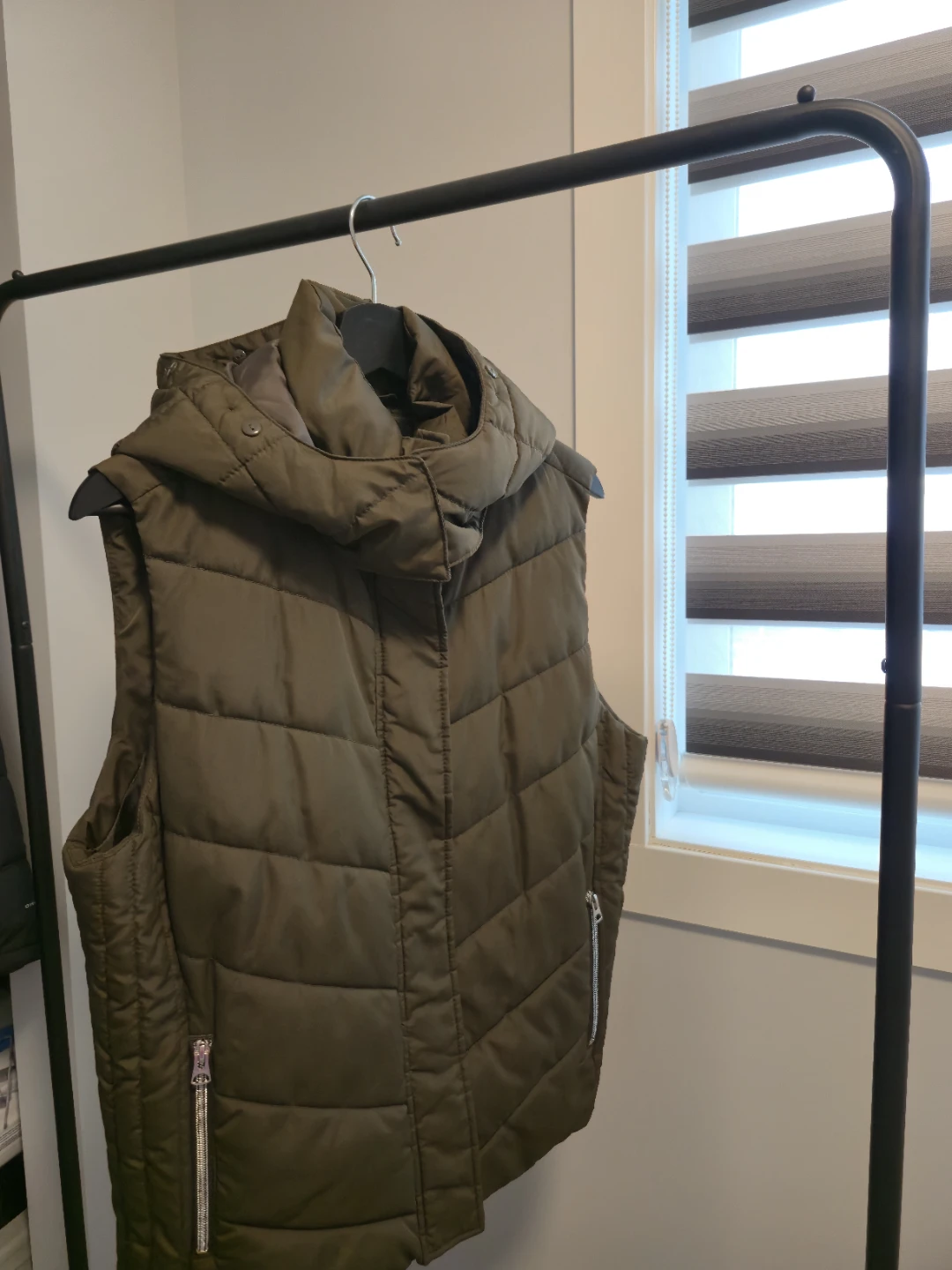 H&M L.O.G.G. Puffer Vest - Size 44