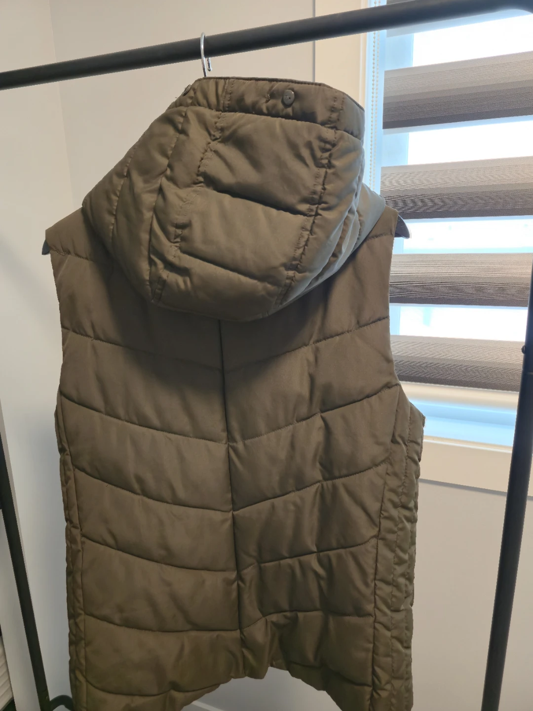 H&M L.O.G.G. Puffer Vest - Size 44 - photo 3