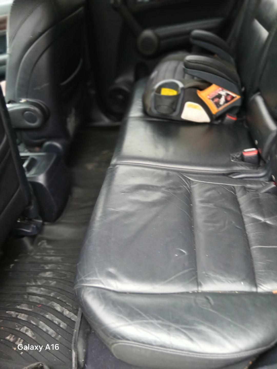 Honda CRV 2011,  $5000 as is OBO up to $4k - photo 3