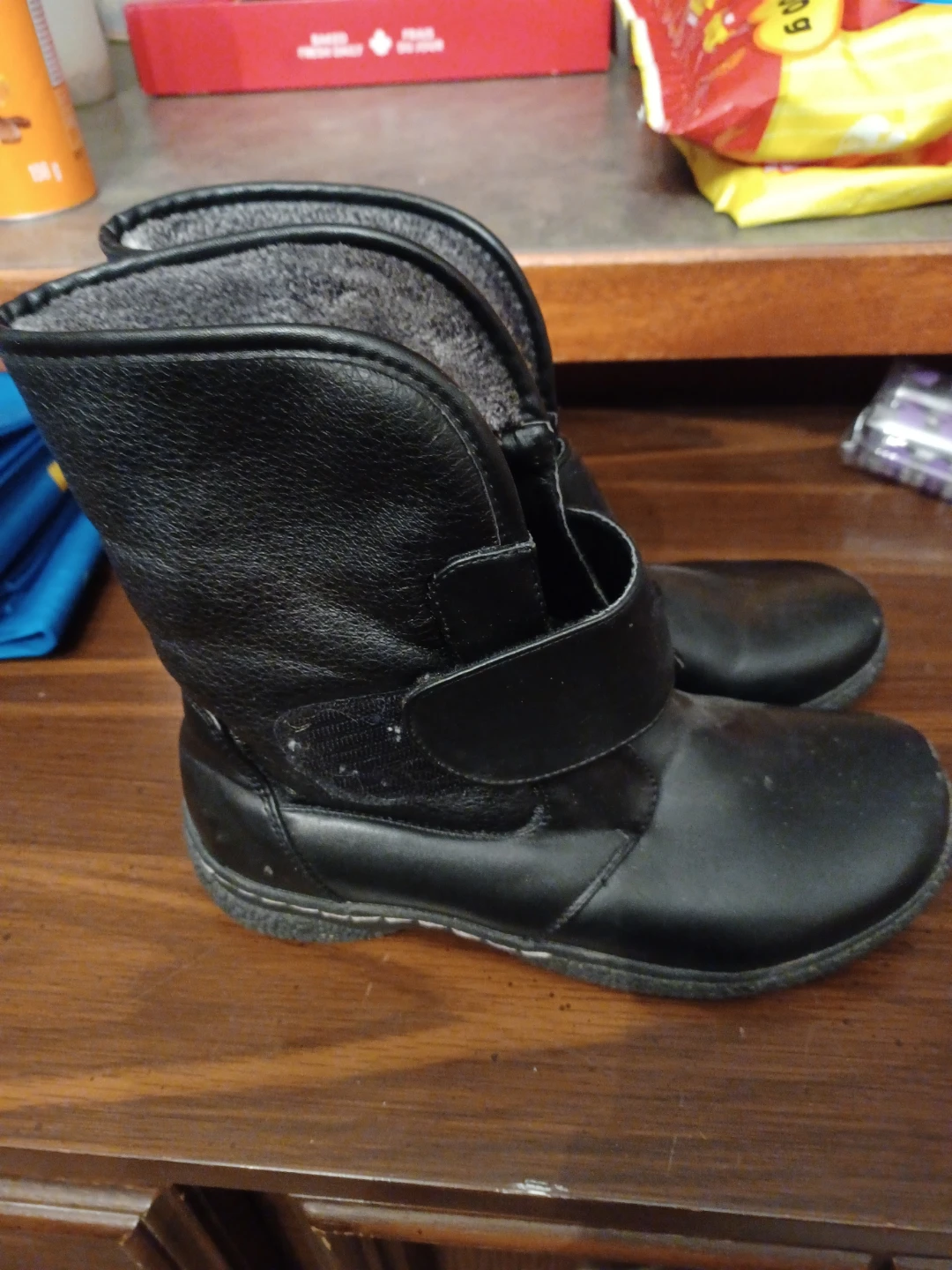 Black Winter Boots - photo 2
