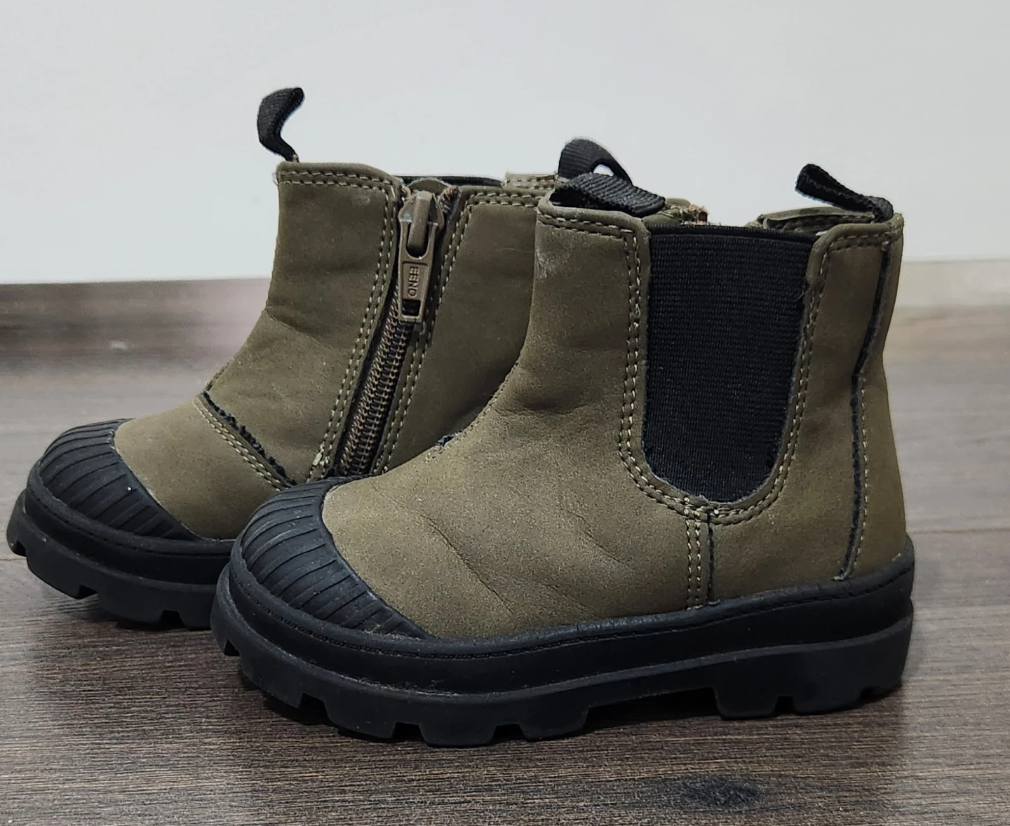H&M Kids Boots - US Size 4-5