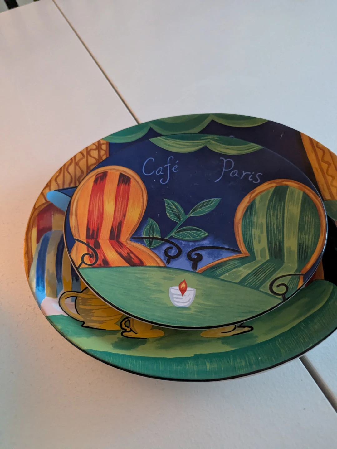 Plates Paris
