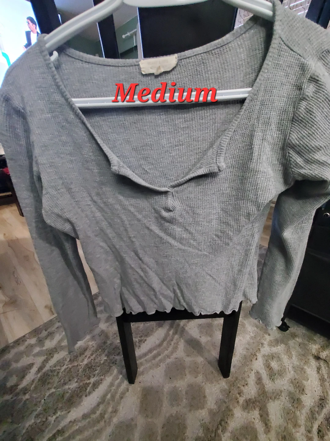Assorted Women's Tops - sizes vary depending on material - photo 5