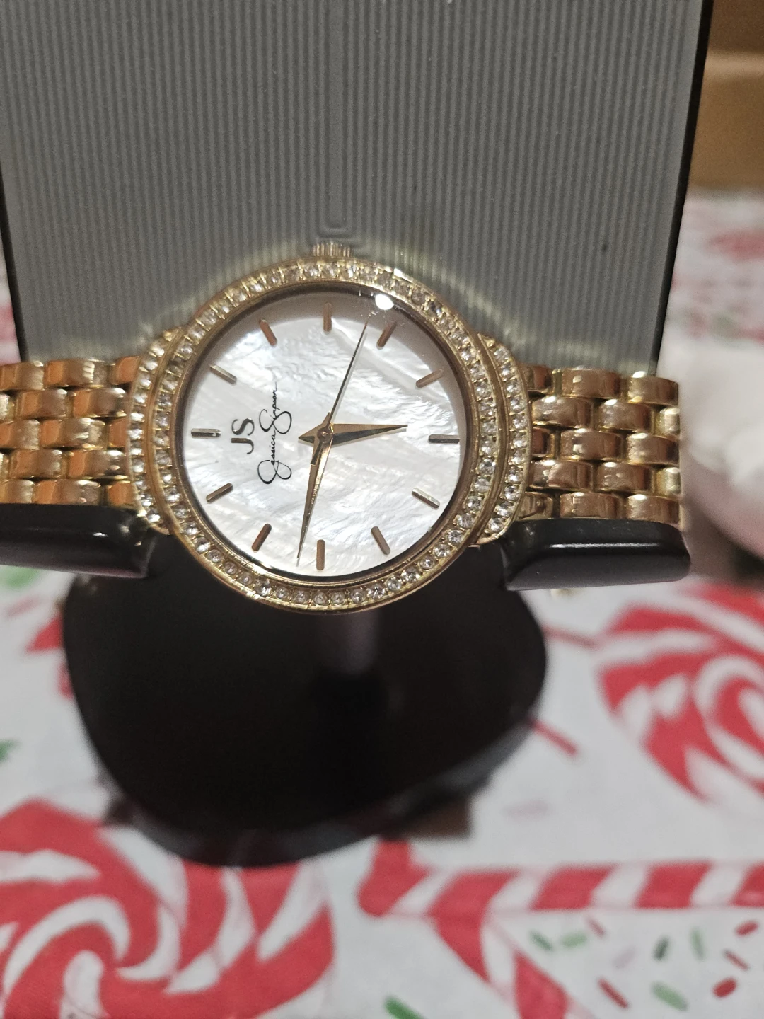 Jessica Simpson Gold Watch - photo 2