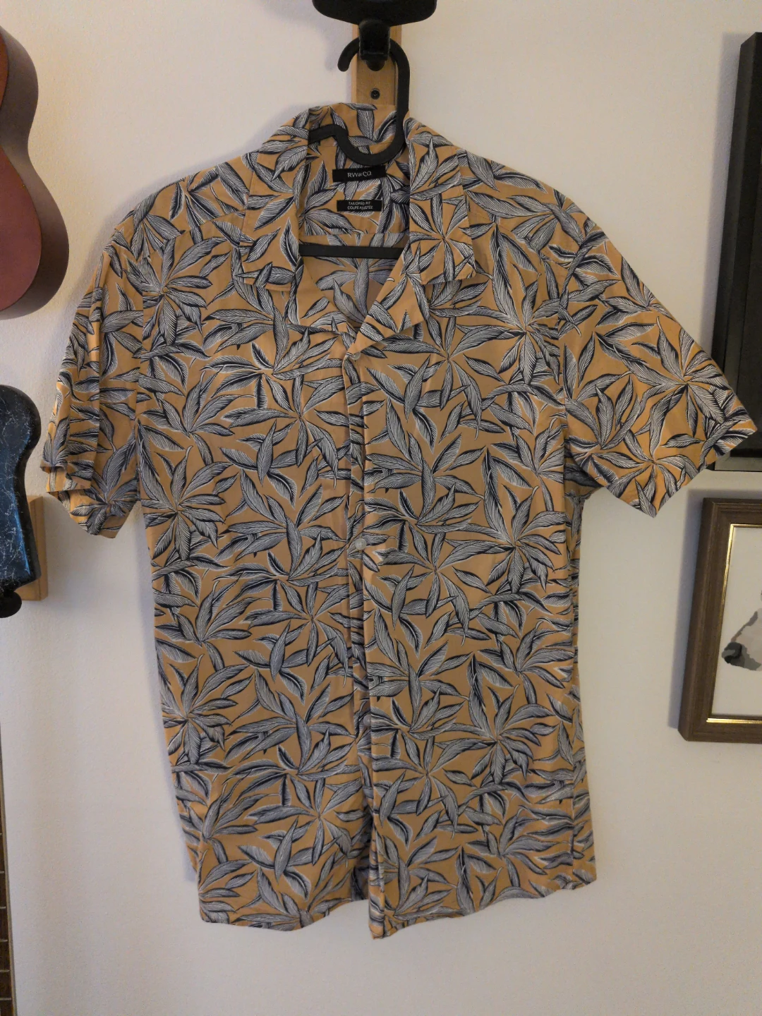 RW&CO. Tailored Fit Shirt - Leaf Pattern