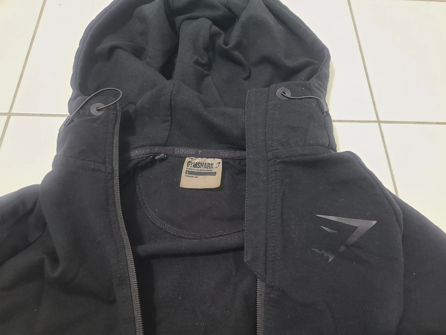 Gymshark Black Hoodie - photo 2
