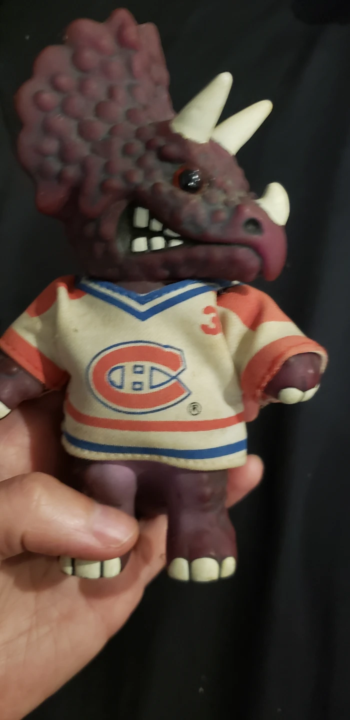 $15 each vintage figures - photo 4