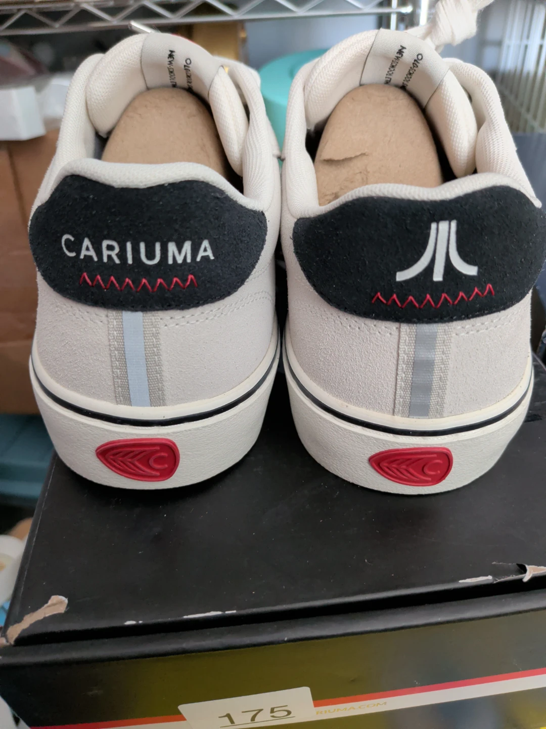 Cariuma Naioca Off-White Suede Sneakers - photo 4