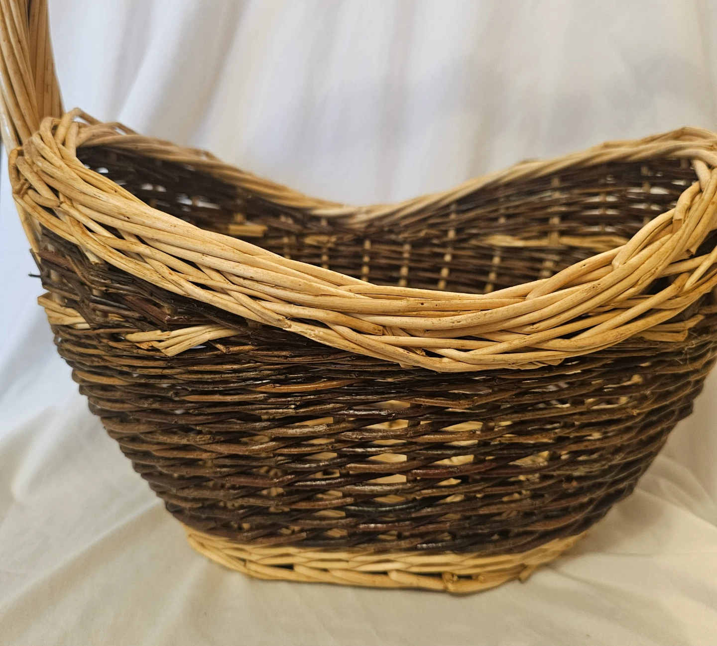 Brown and Beige Decorative Wicker Basket - photo 2