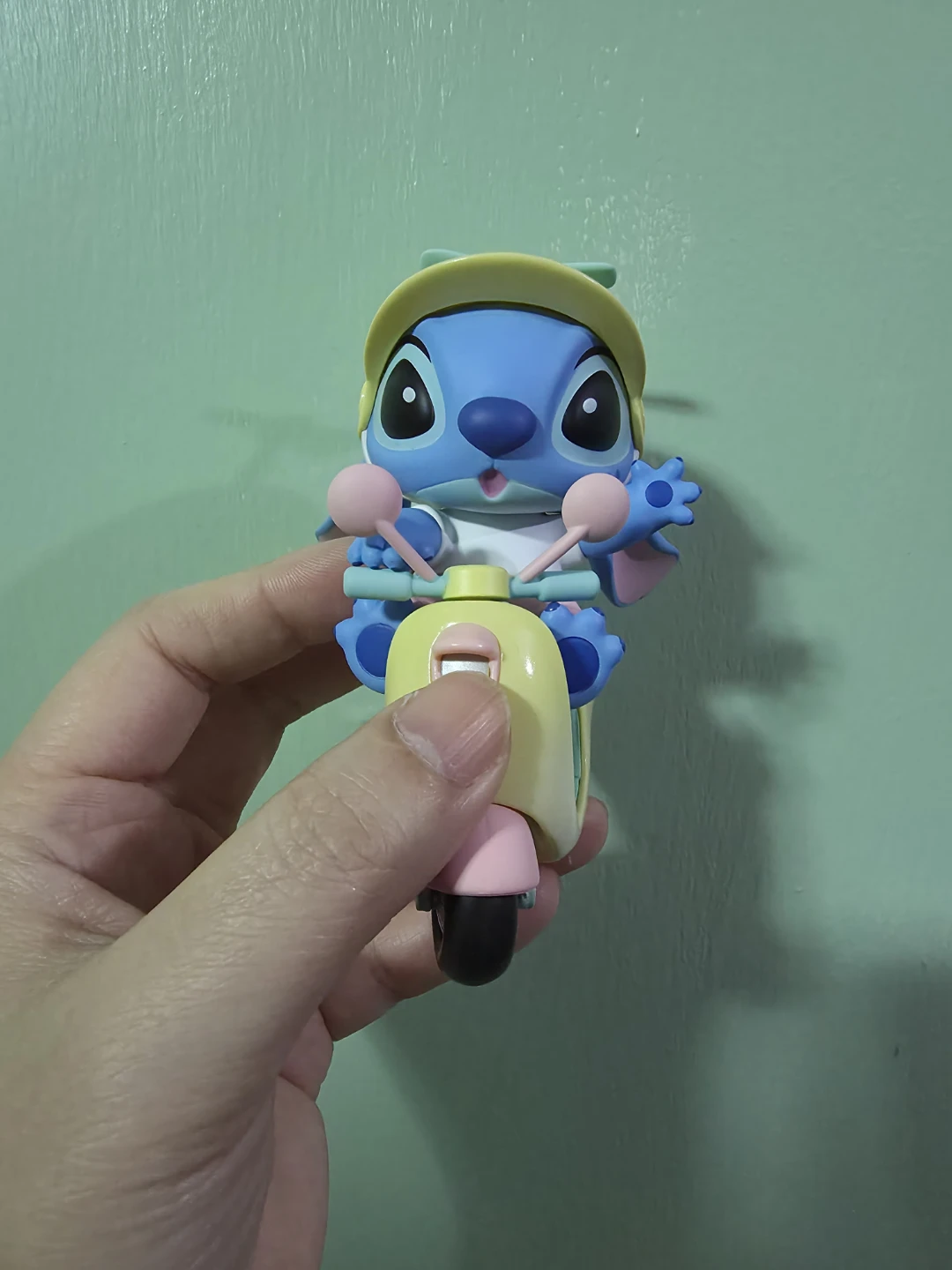 Disney Stitch Blind Box Trip Collection Figure - photo 3