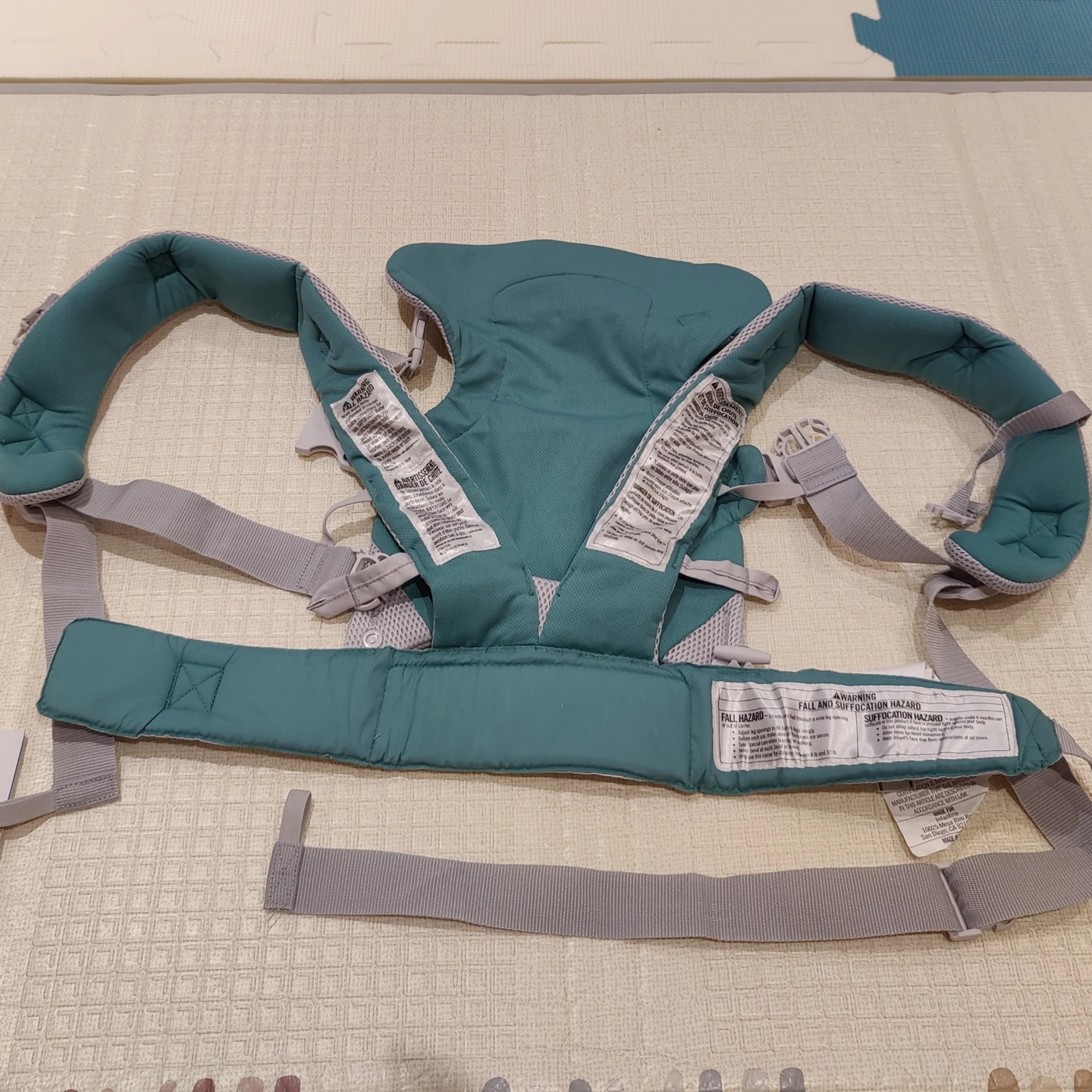 Infantino 4-in-1 Light & Airy Convertible Baby Carrier - photo 2