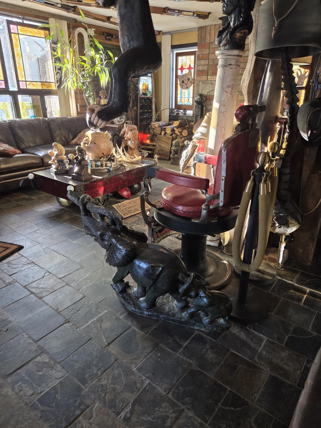 Over 200 lbs est Serpentine stone hand carved - photo 2