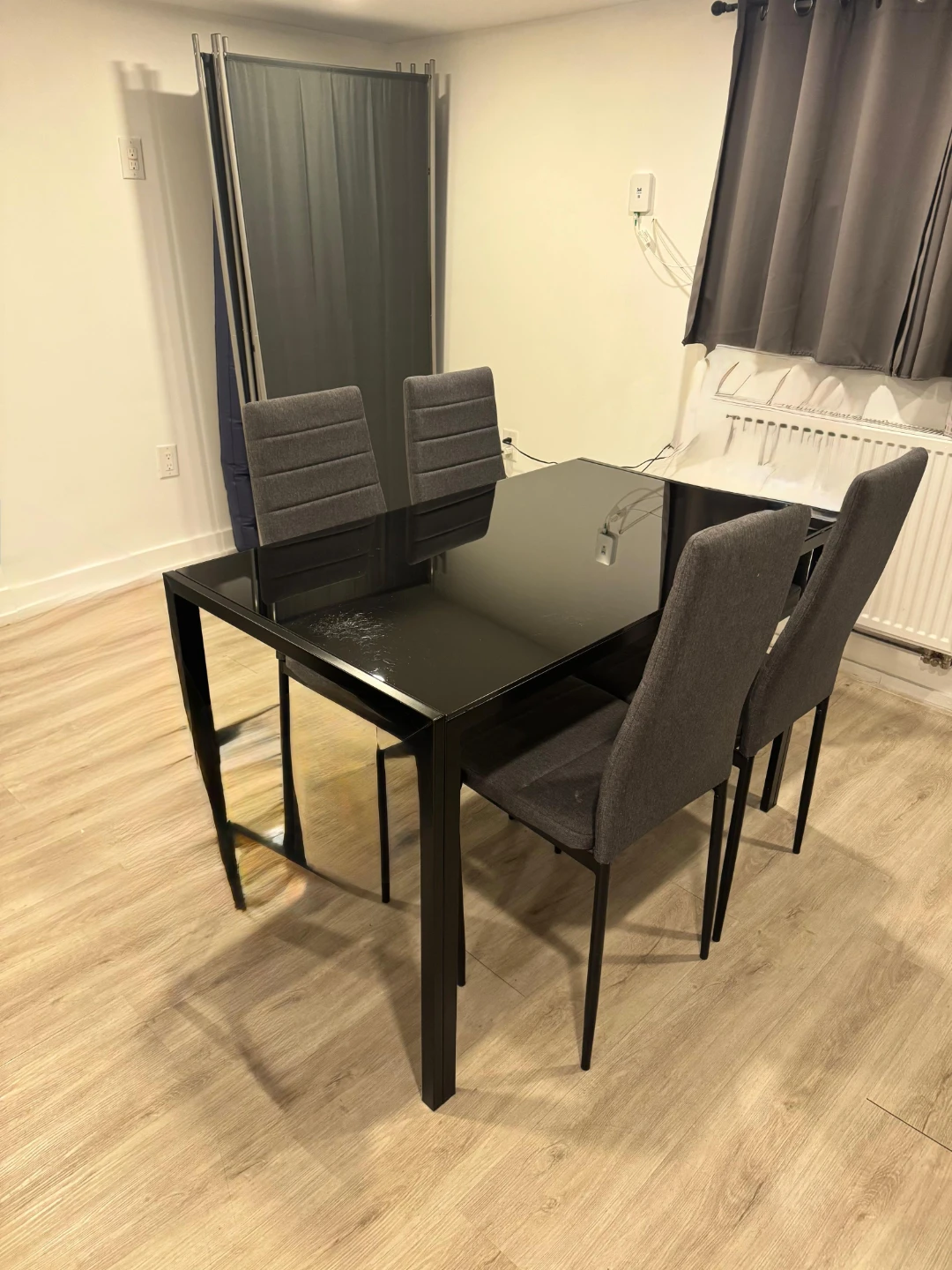 Dining Table with 4 Chairs - photo 2