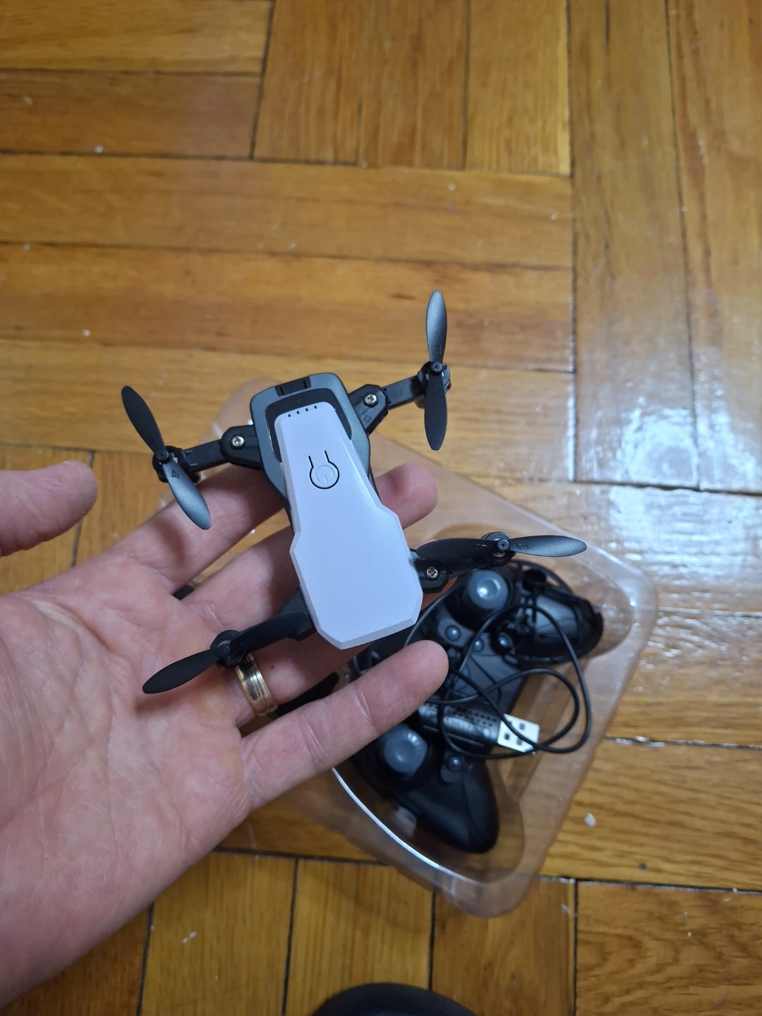 Fold Drone LF606 RC Quadcopter with HD Camera - photo 5