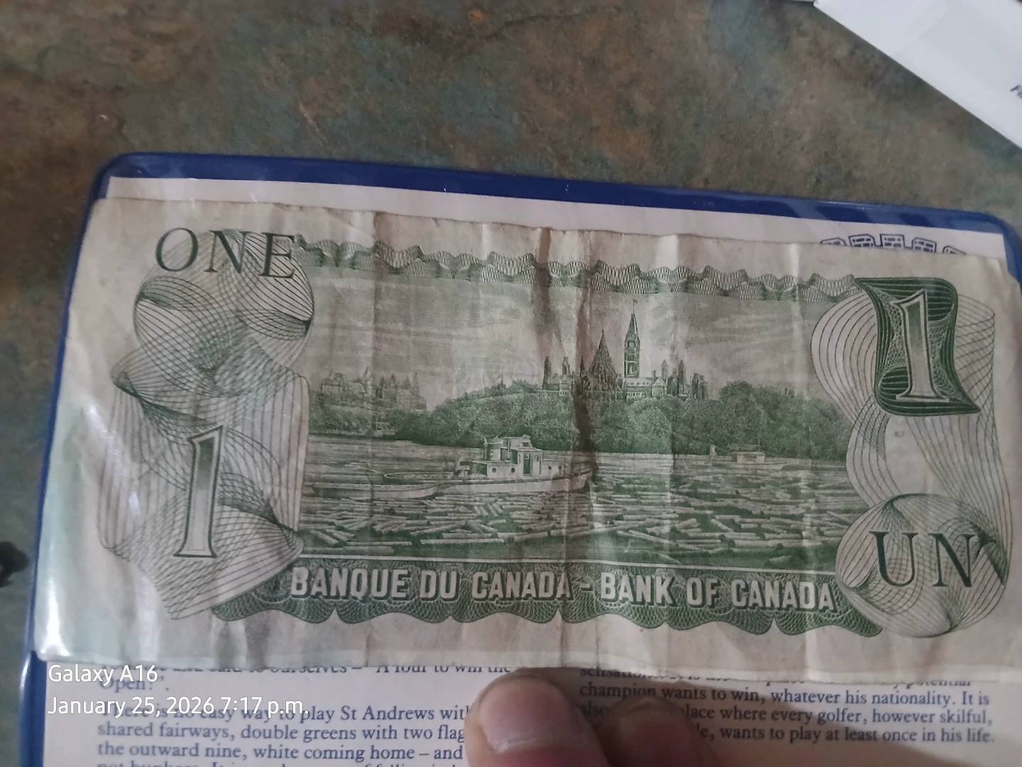 Bank of Canada One Dollar Bill - photo 3