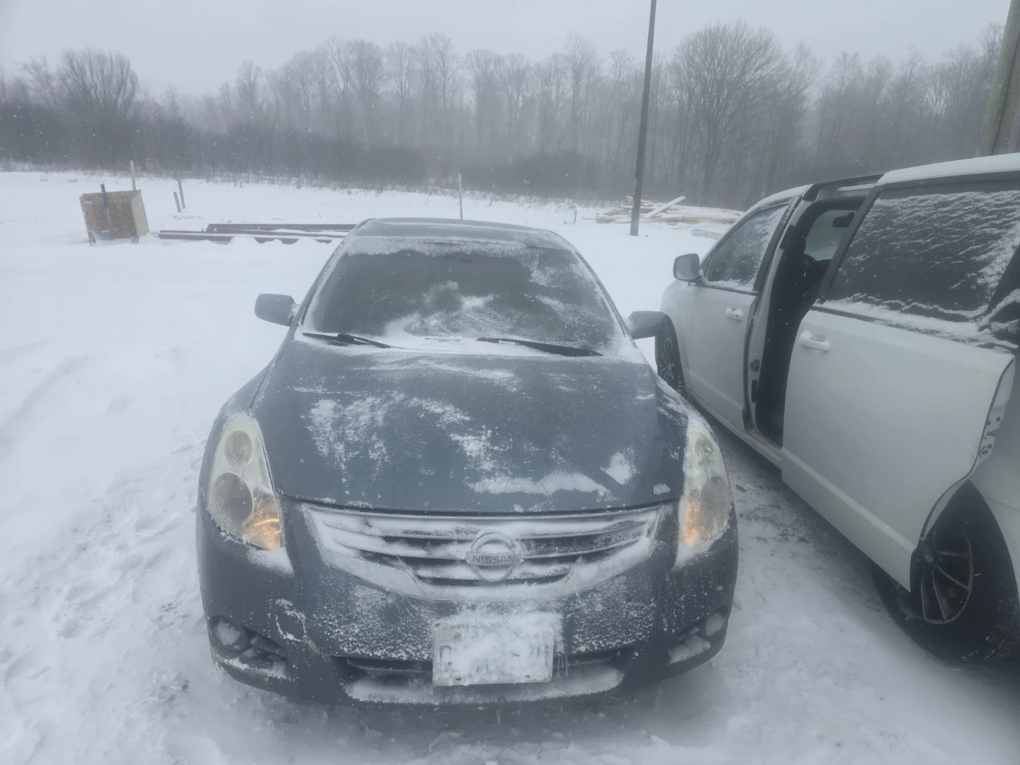 Nissan Altima Sedan - photo 2