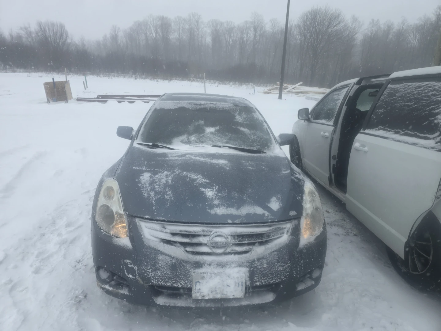 Nissan Altima Sedan - photo 3