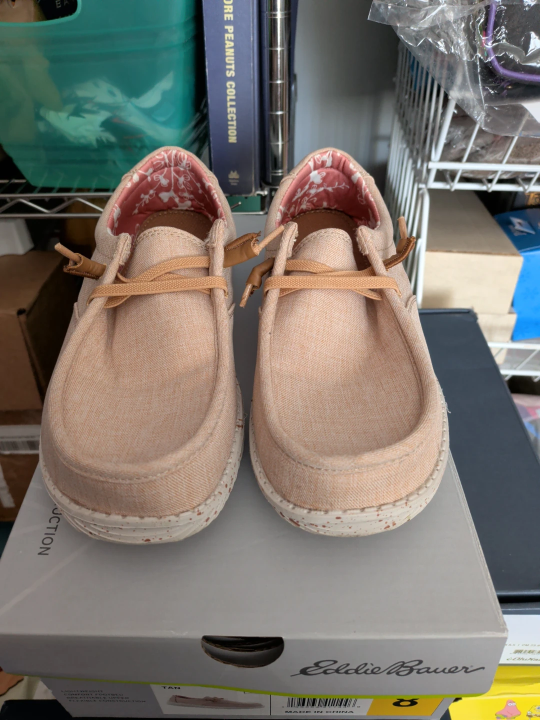Eddie Bauer Ladies Tan Loafer Shoes Size 8 - photo 3