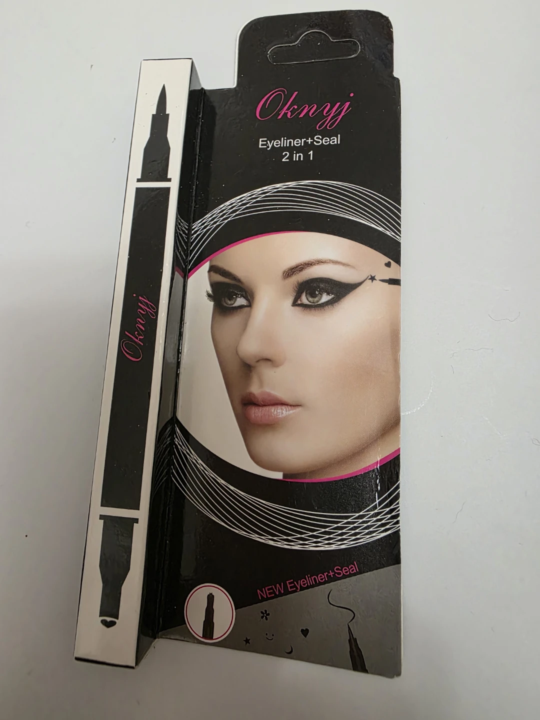 Oknyjj 2 in 1 Eyeliner + Seal Pen