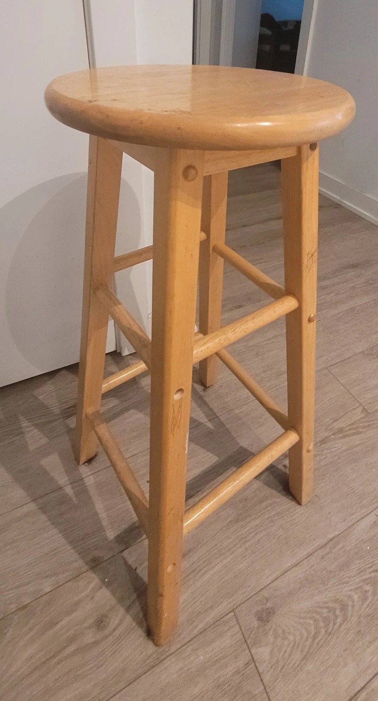 2 Wooden Stool - 30$ - photo 2
