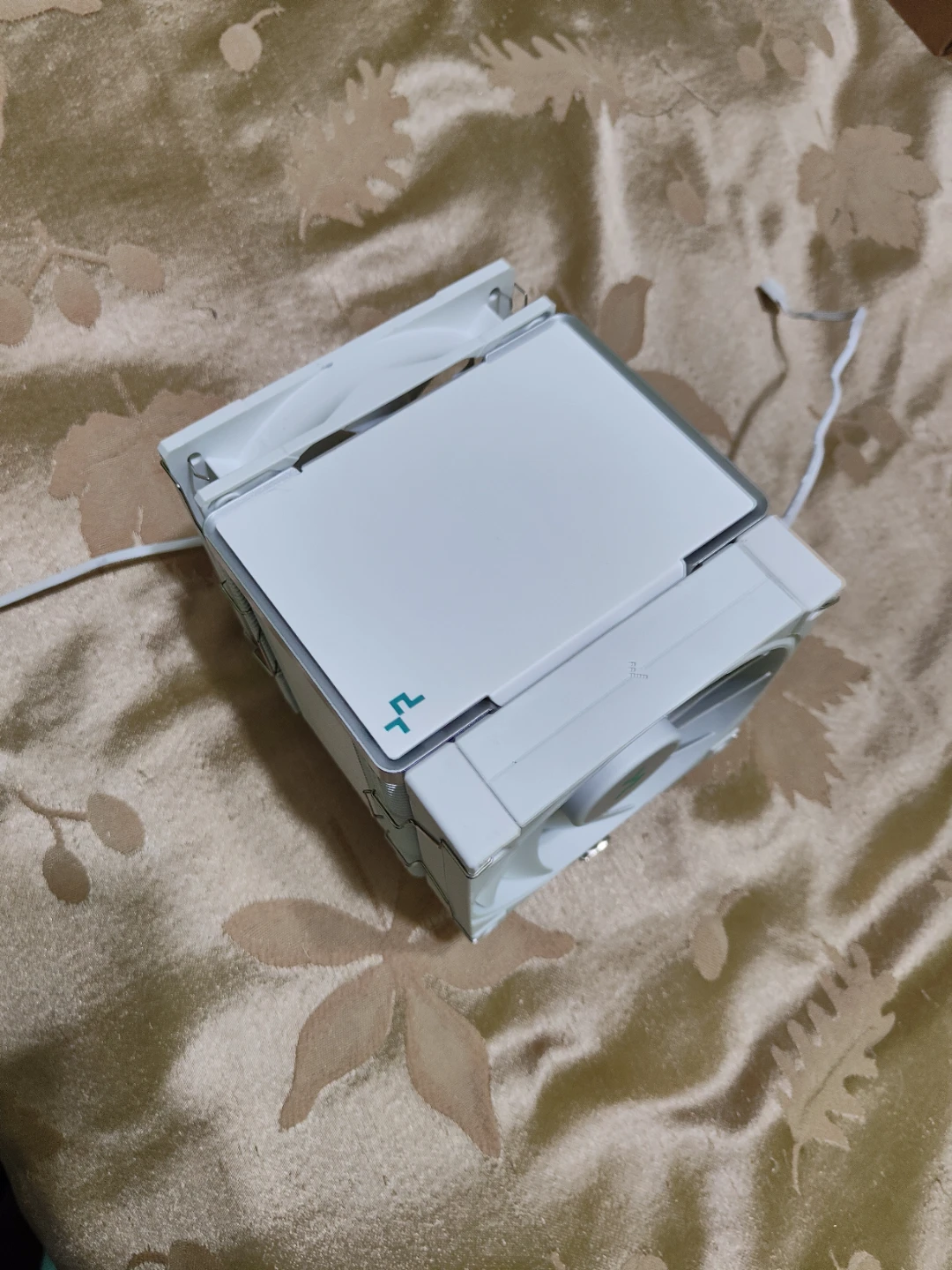 DeepCool CPU Air Cooler - White