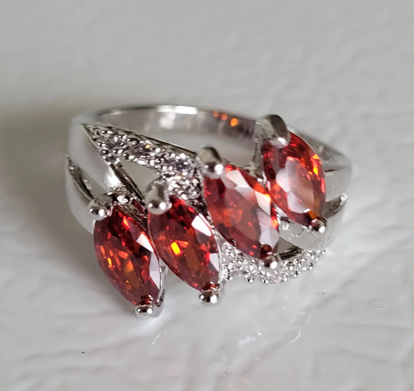 ♥️ Fashion Ring Size 7.5 Red - photo 3