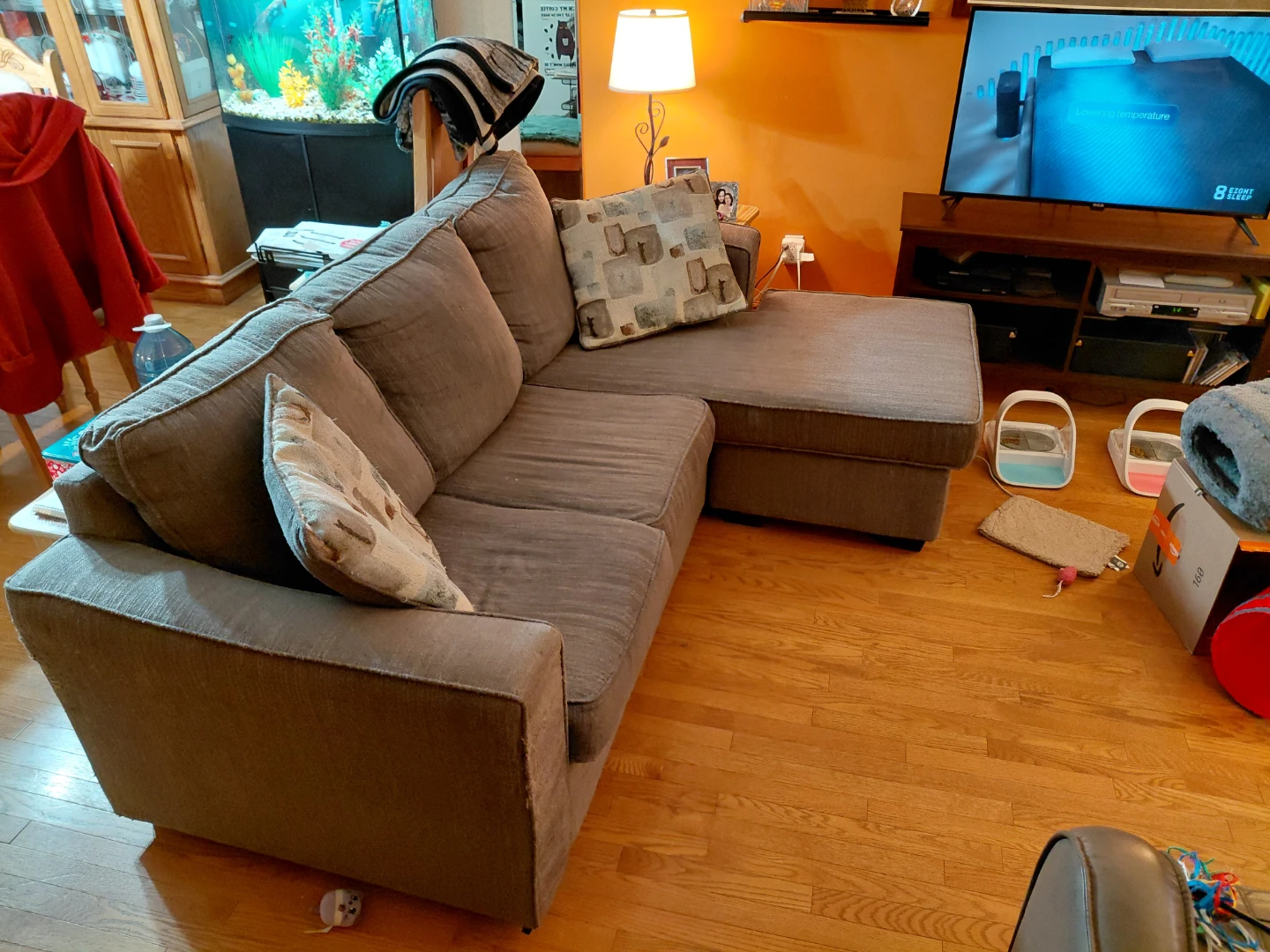 L-Shaped Sectional Couch w/ Chaise – Clean, Comfortable - photo 2