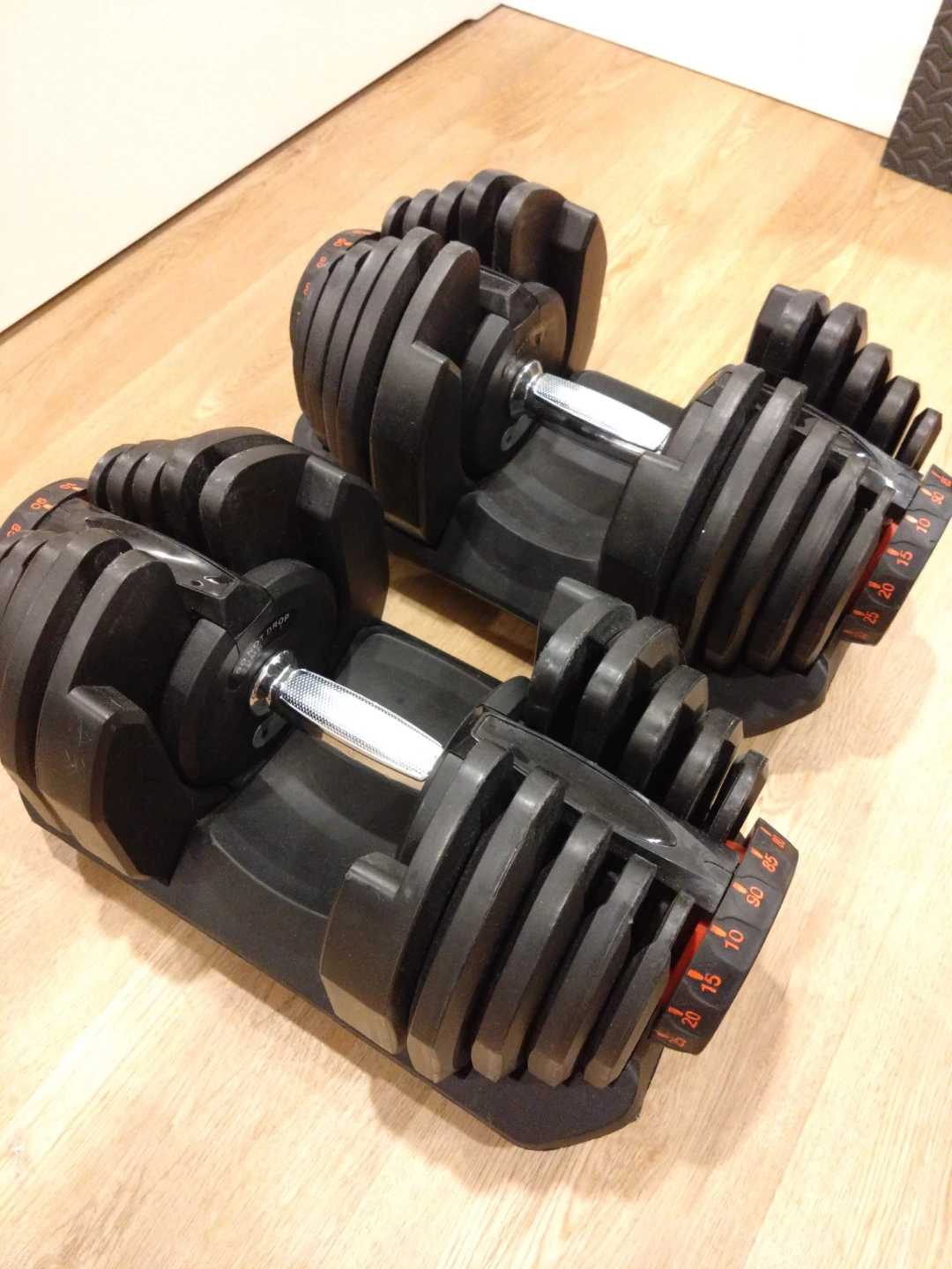 Adjustable Dumbbells Pair 90lb