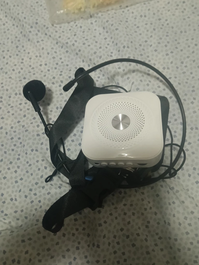 Portable Voice Amplifier with Microphone Headset