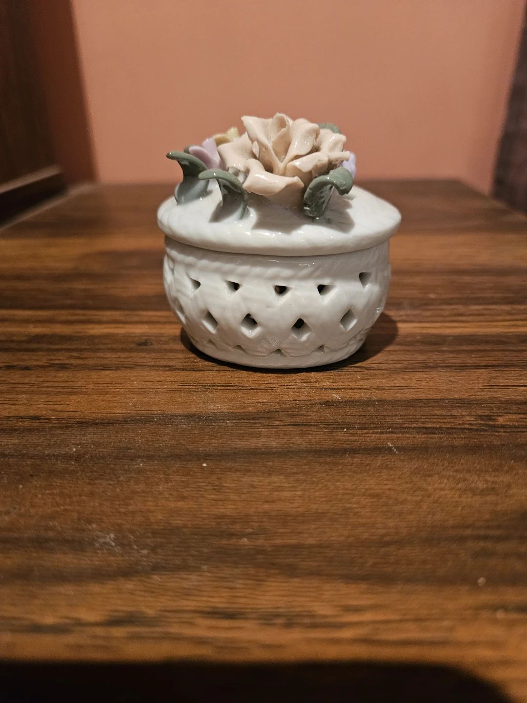 Ceramic Trinket Boxes with Floral Design - photo 3