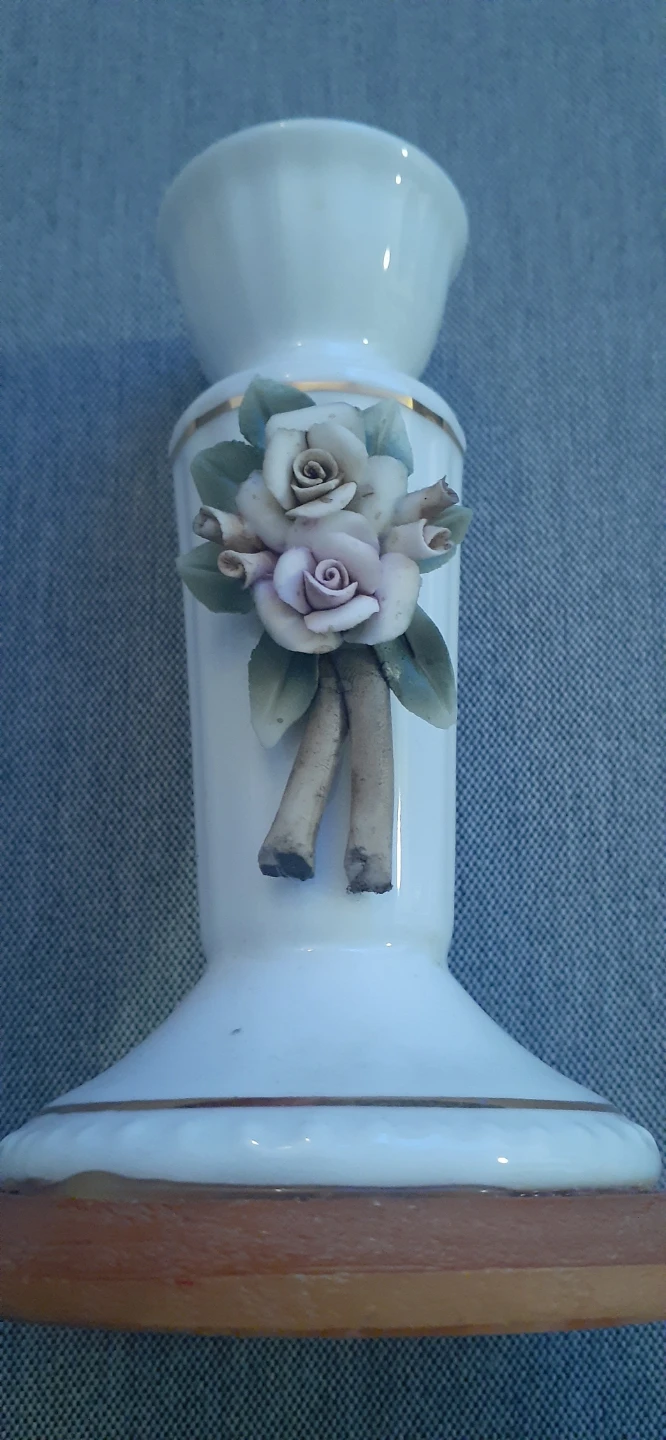 White Porcelain Candlestick Holder with Rose Embellishments - photo 2