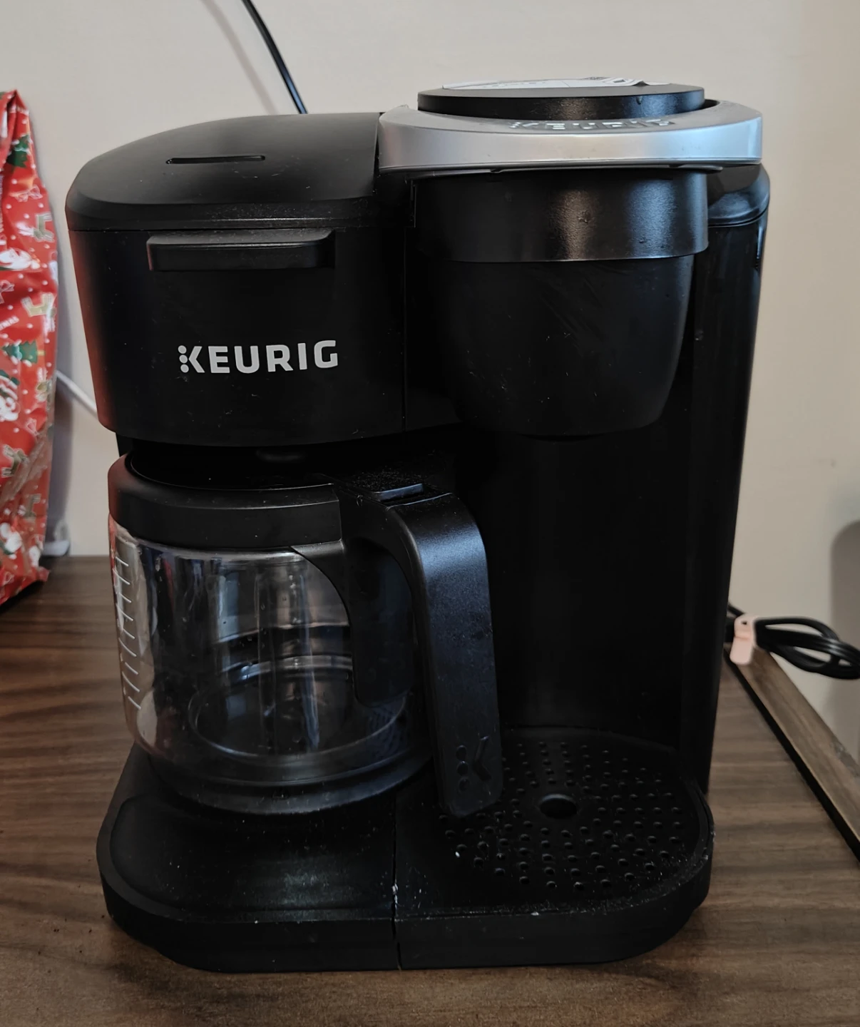Keurig Coffee Maker with Pod included - photo 5