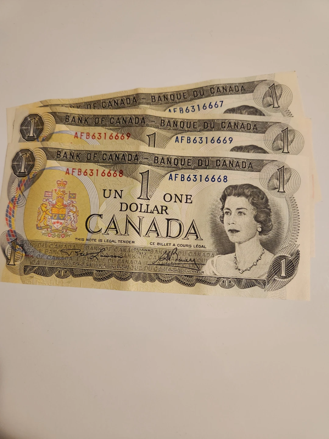 Canada Bank Notes - One Dollar Bills X 3