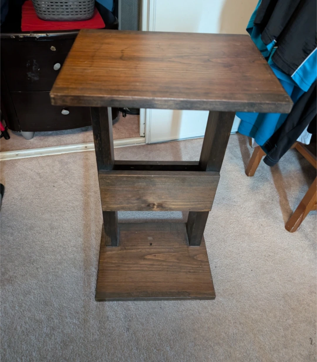 🧡 Brown Wooden Side Table with Magazine Rack - photo 4
