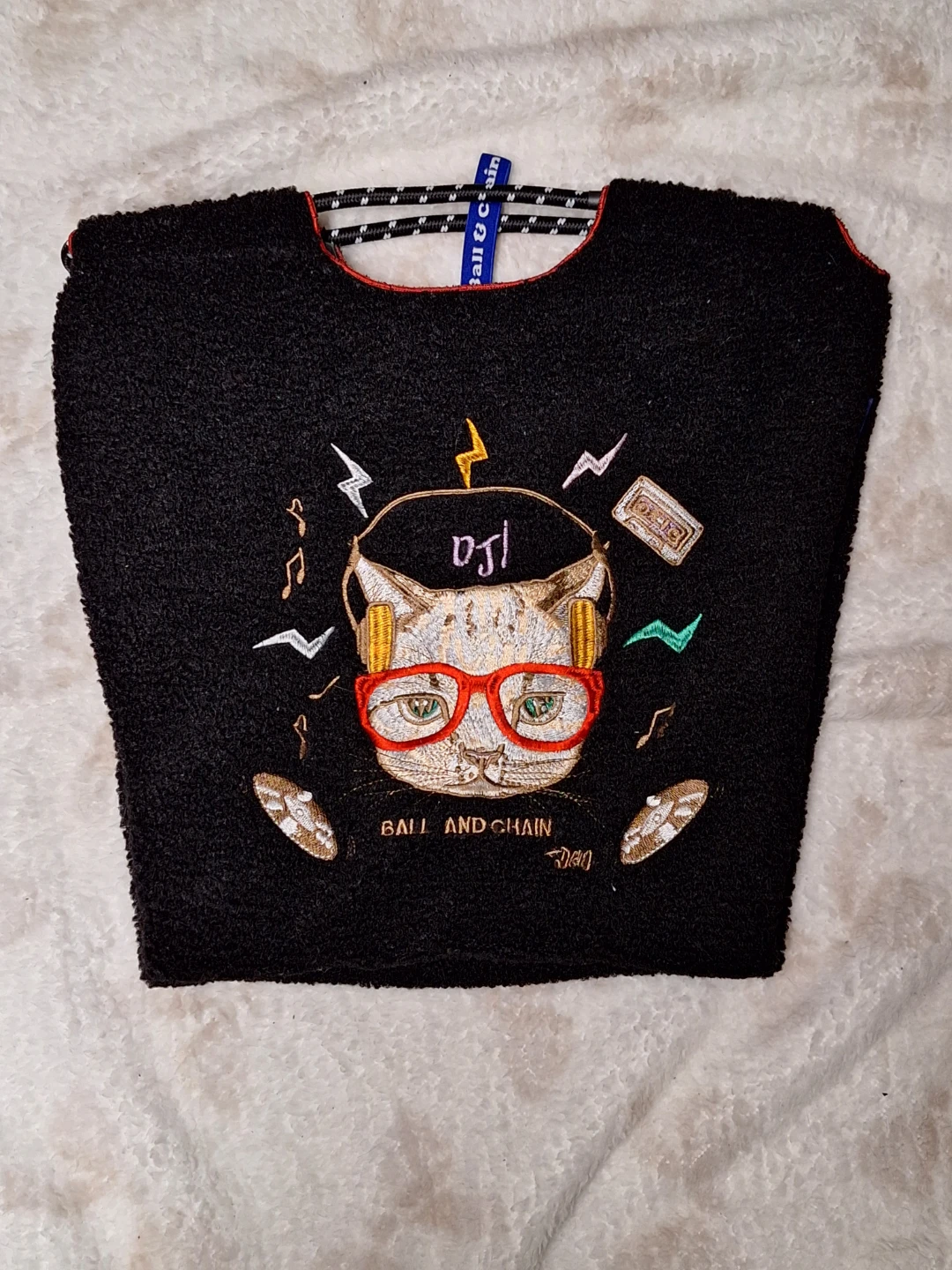 Black tote bag with cat graphic - photo 2