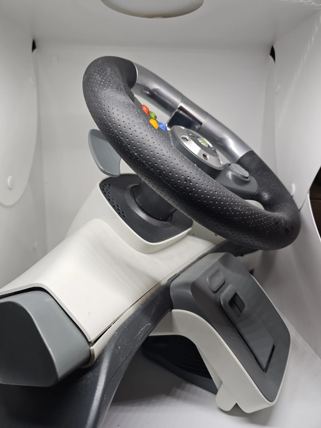Xbox 360 Wireless Racing Wheel - photo 2