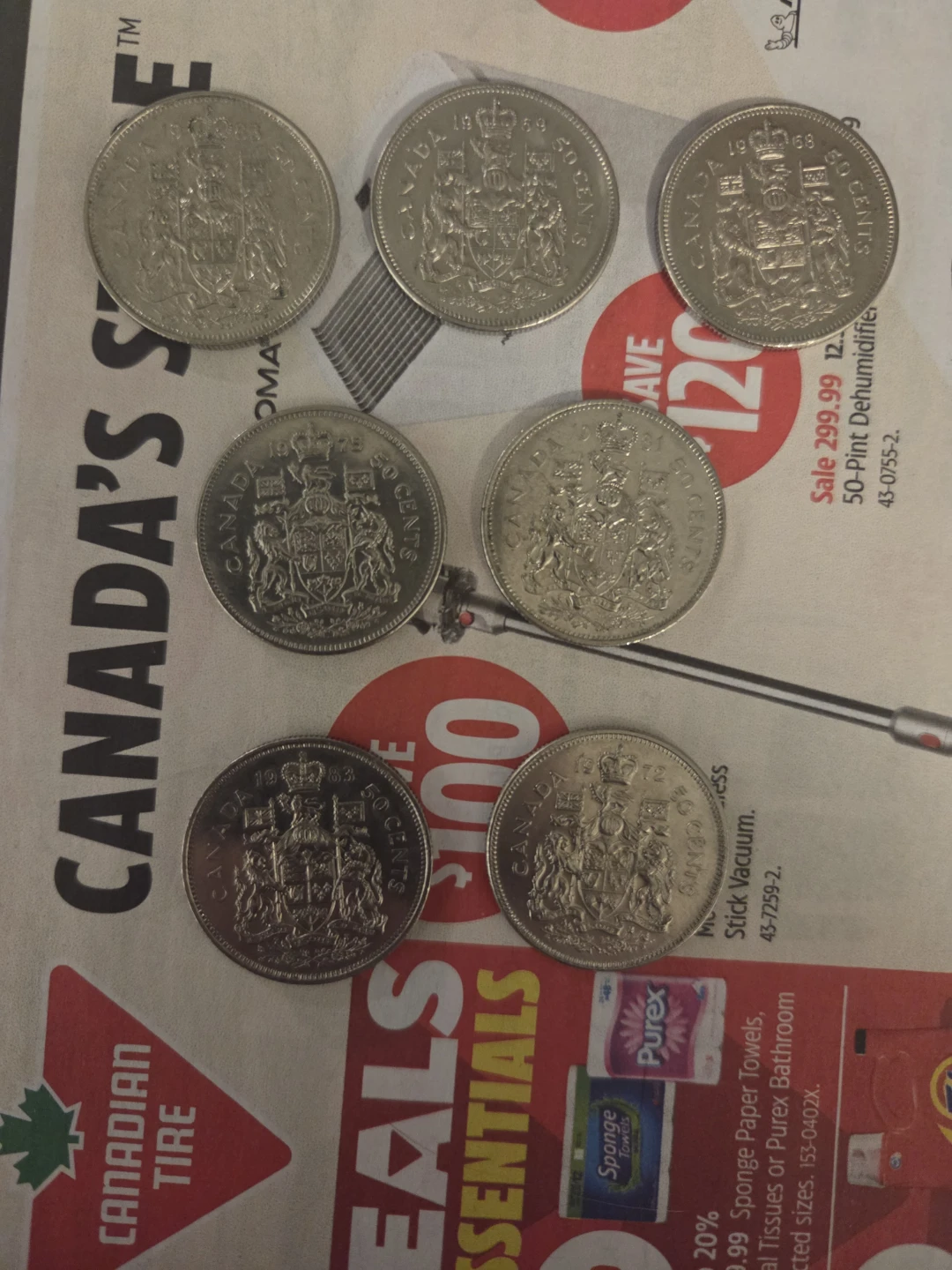 Canadian 1983 25 Cent Coin